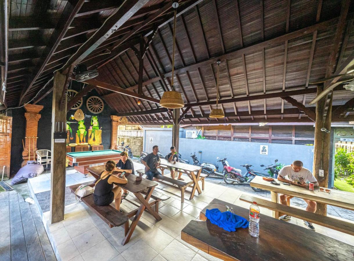 Tropical Canggu Hostel Exterior photo