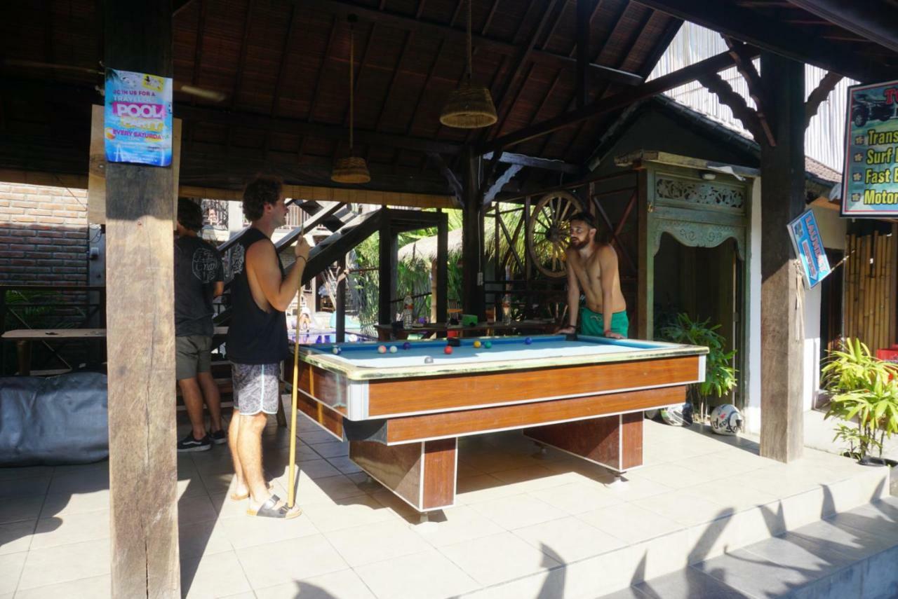Tropical Canggu Hostel Exterior photo